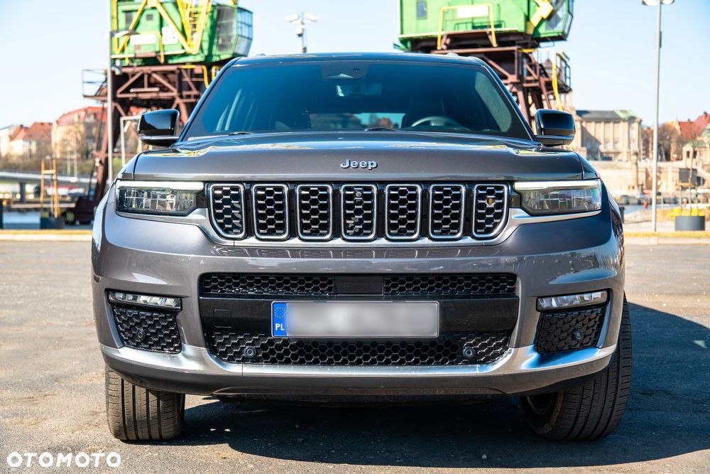 Jeep Grand Cherokee 5.7 V8 HEMI Summit - 11
