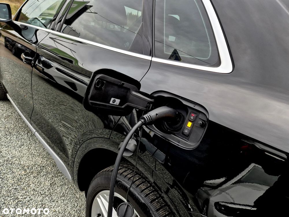 Audi Q5 50 TFSIe quattro S tronic S line - 28