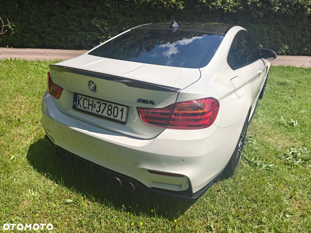 BMW M4 DKG - 5