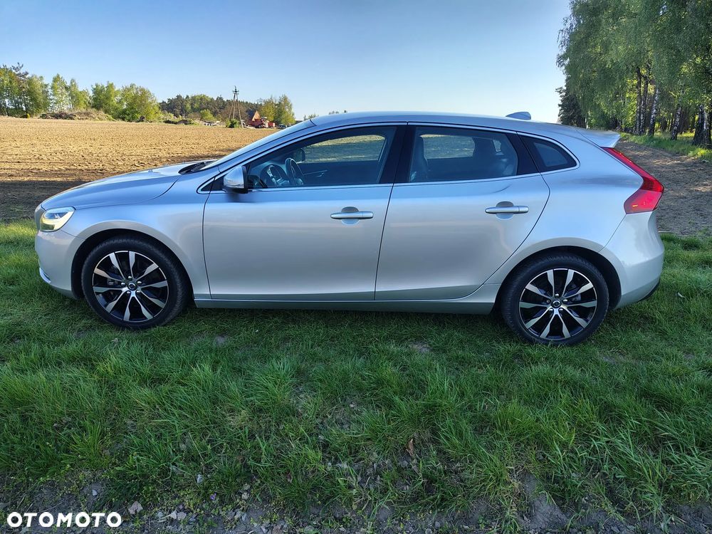 Volvo V40 T3 Geartronic Inscription - 4