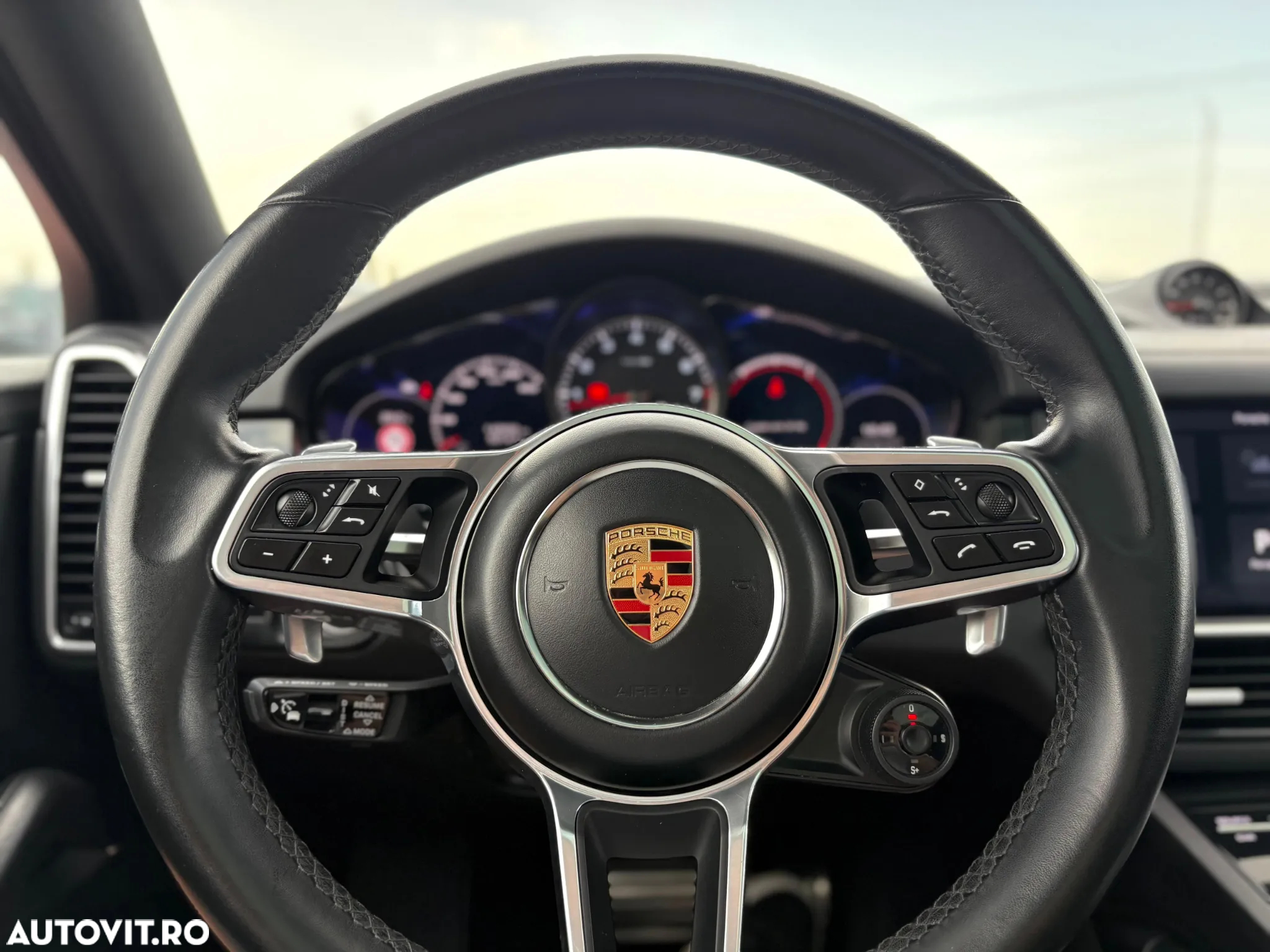 Porsche Cayenne S - 21