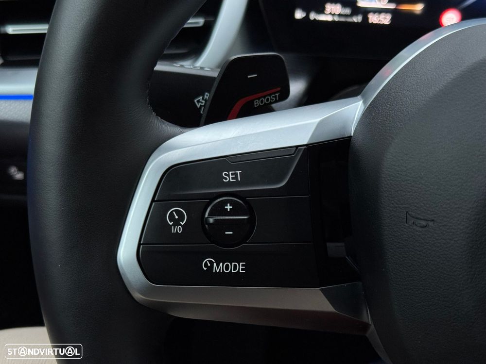 BMW X1 sDrive18d Pack Desportivo M - 36