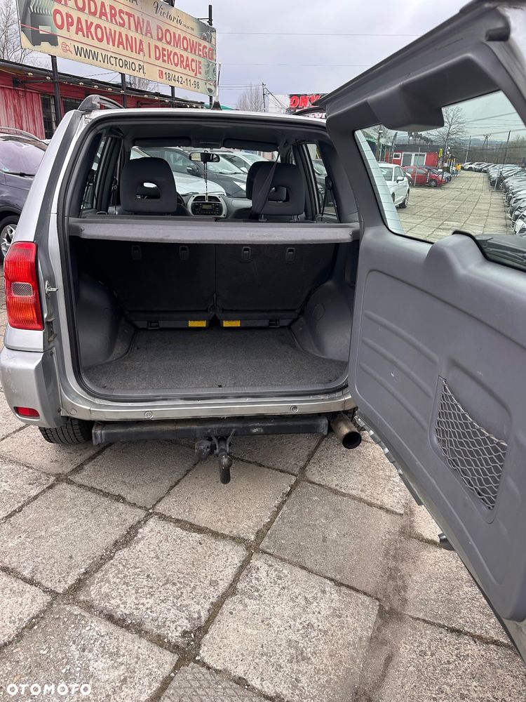 Toyota RAV4 2.0 D-4D 4x4 - 8