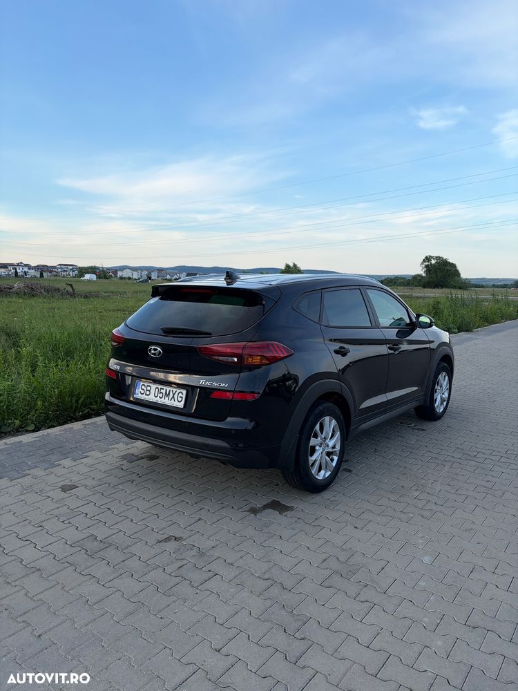 Hyundai Tucson 1.6 GDI 2WD 6MT Style - 6