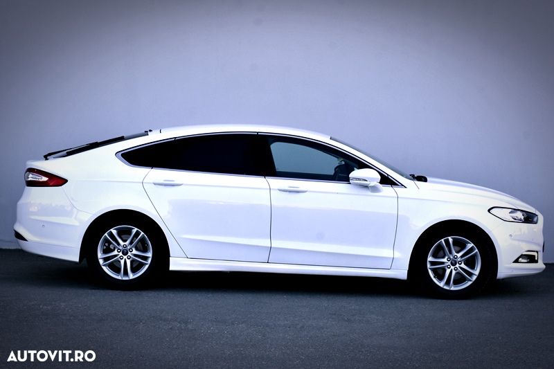 Ford Mondeo 2.0 TDCi Powershift - 9