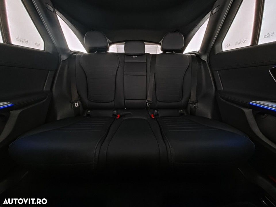 Mercedes-Benz GLC - 9
