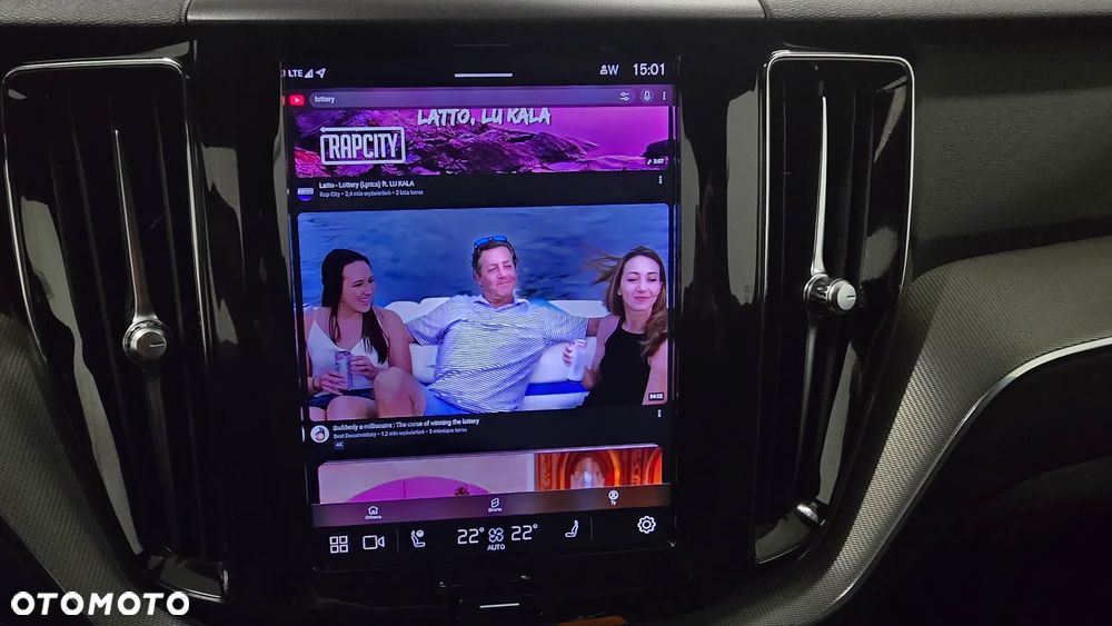 Volvo XC 60 B4 D AWD Plus Dark - 25