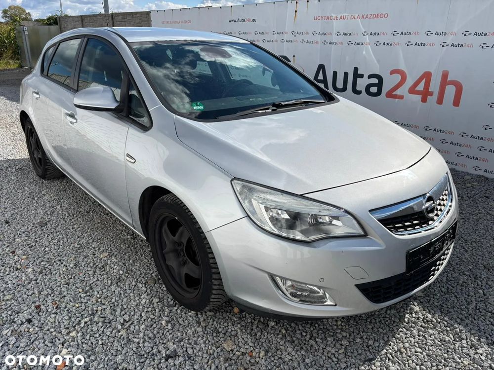 Opel Astra 1.6 - 5