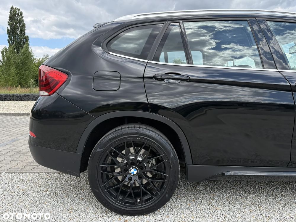 BMW X1 xDrive28i Sport Line - 2