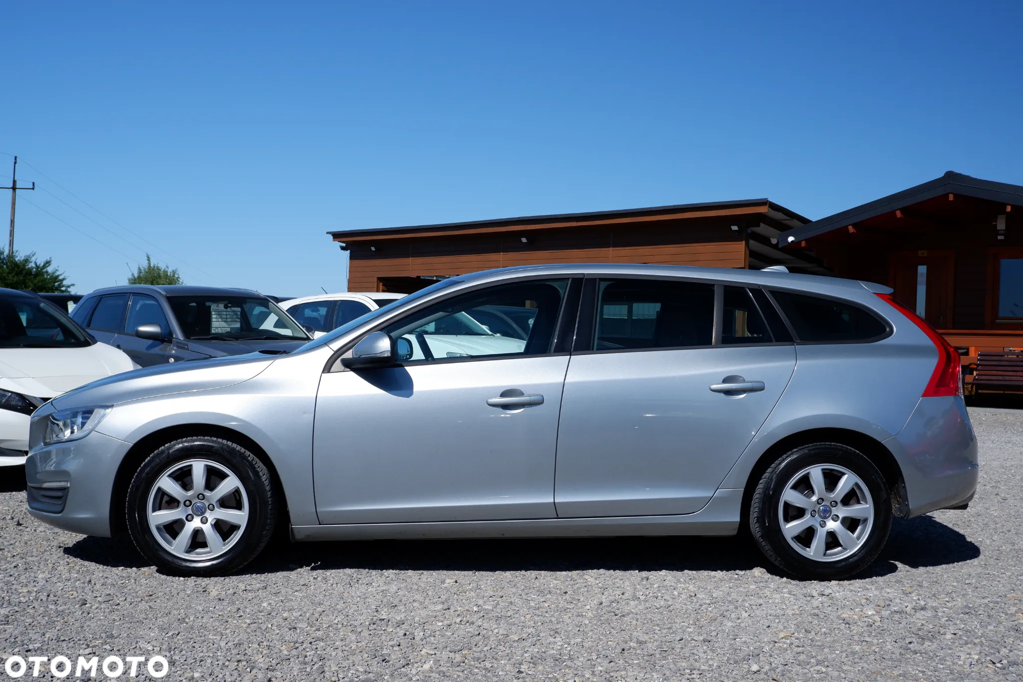 Volvo V60 D3 Geartronic Kinetic - 36