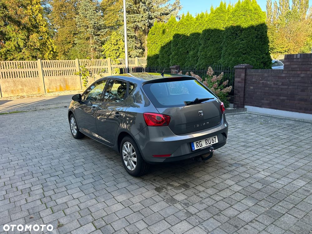 Seat Ibiza 2015 photo 4