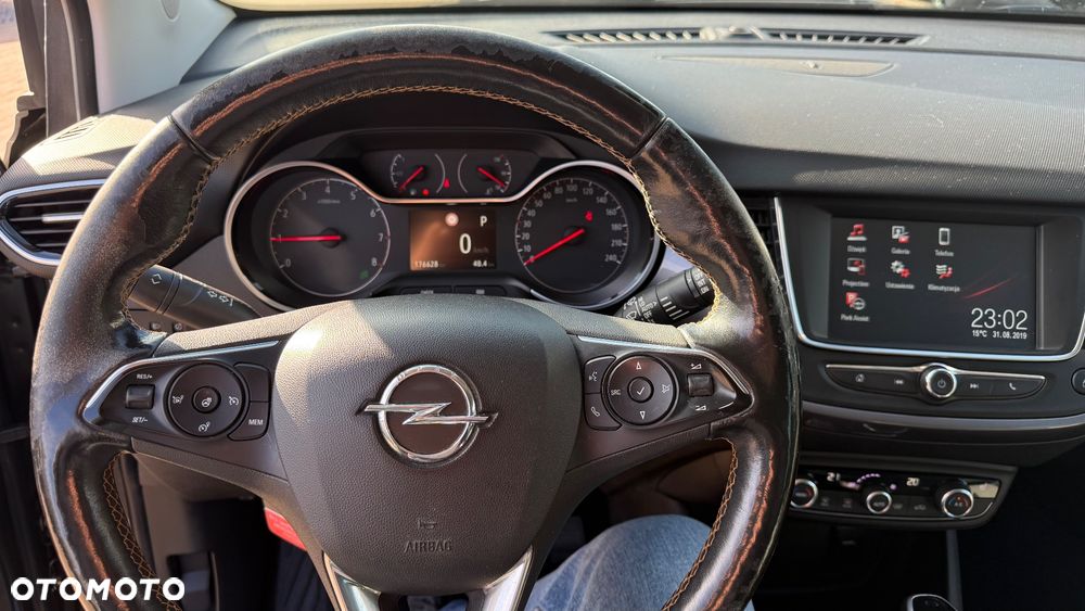 Opel Crossland X - 23
