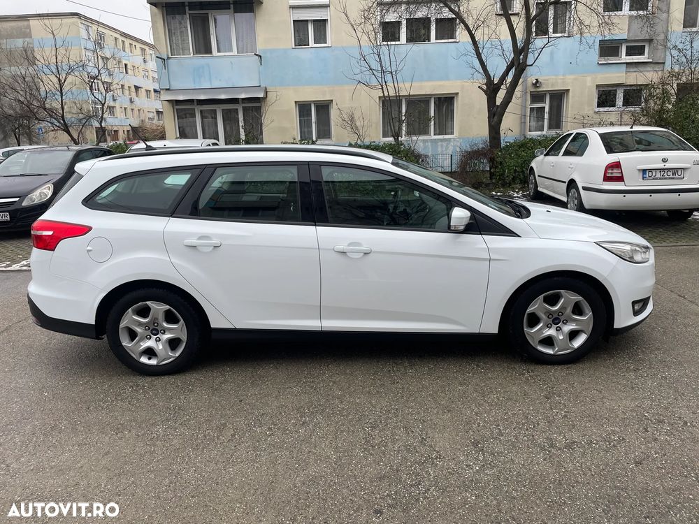 Ford Focus 1.5 EcoBlue Start-Stopp-System TREND - 12