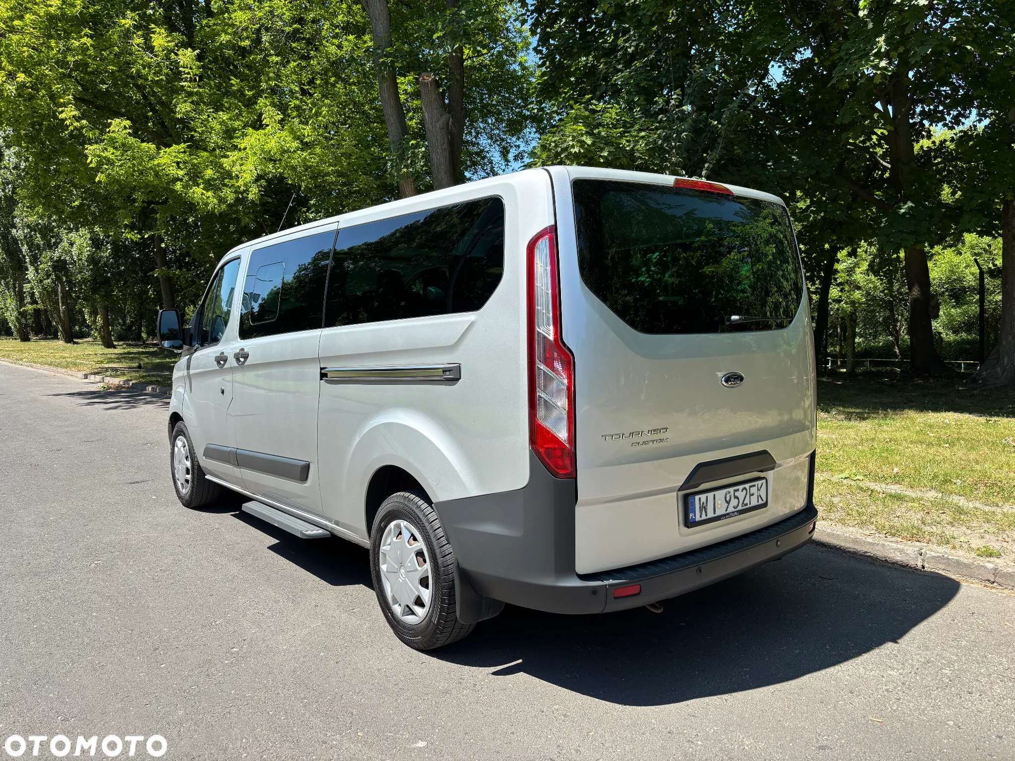 Ford Tourneo Custom 2.0 TDCi L2 Trend - 4