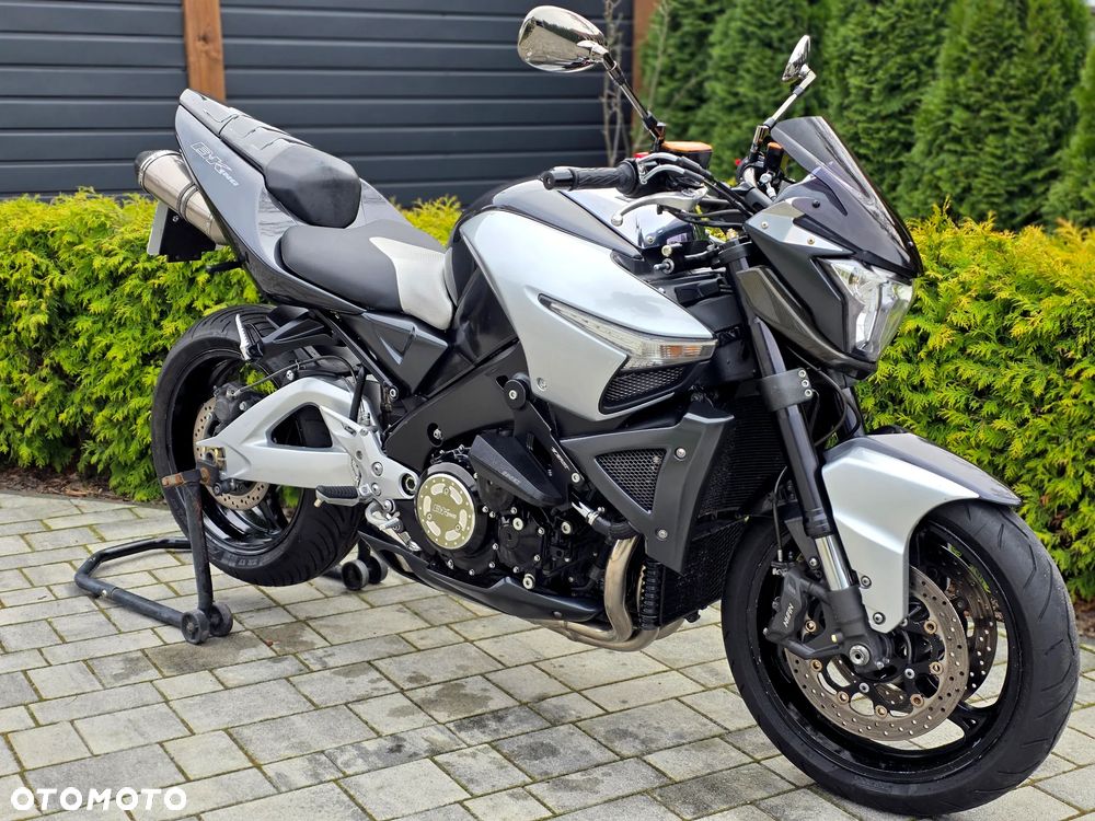 Suzuki GSX