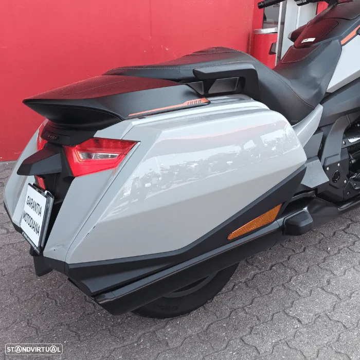 Honda Goldwing BAGGER - 6
