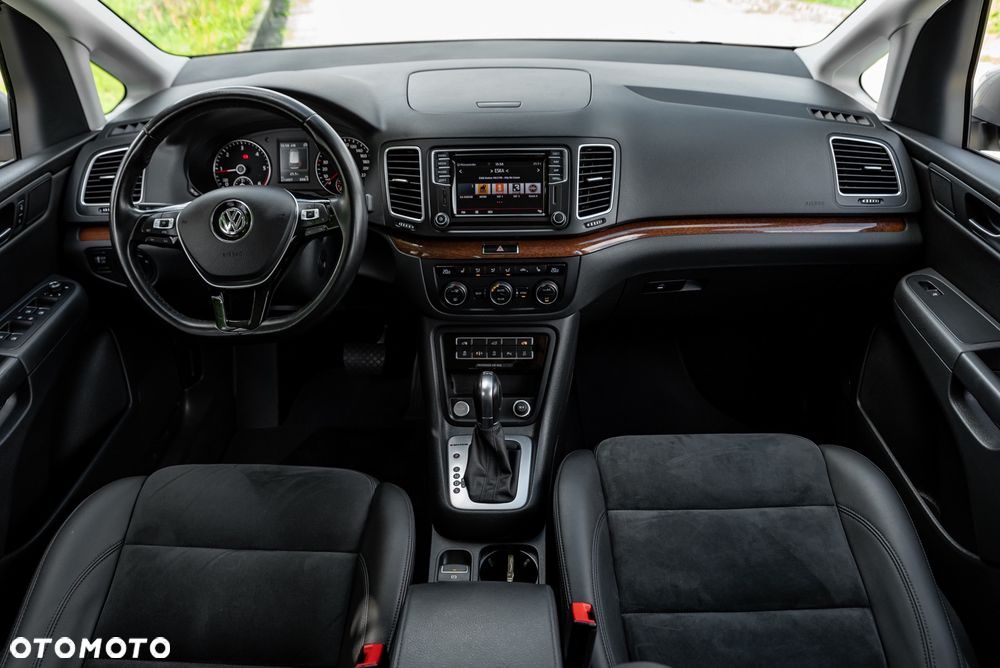 Volkswagen Sharan 2.0 TDI DSG BlueMotion Technology Highline - 27