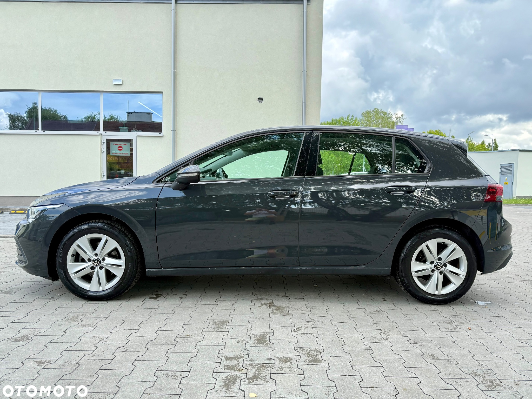 Volkswagen Golf VII 1.5 TSI BMT Comfortline DSG - 4