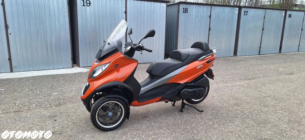 Piaggio MP-3