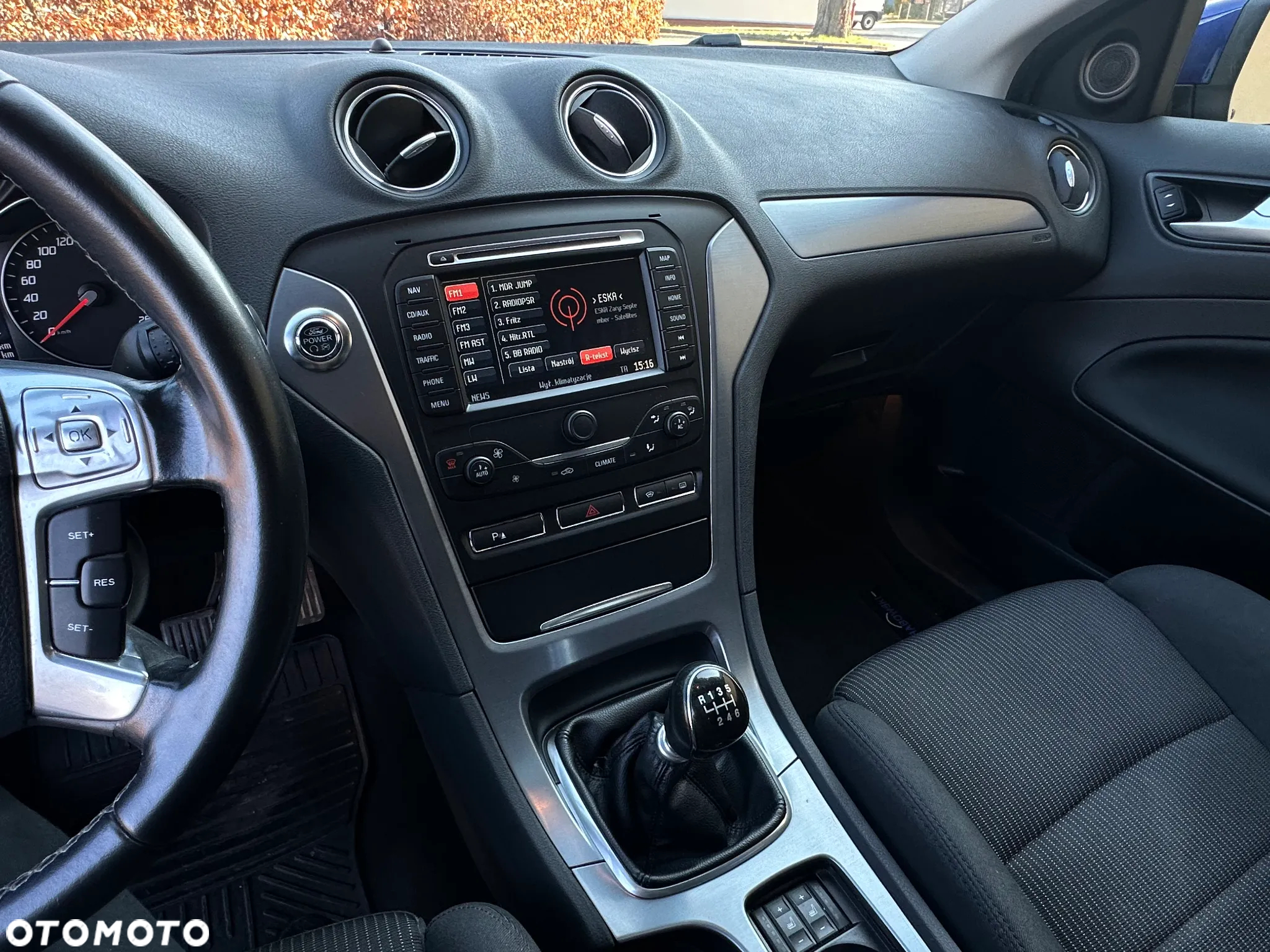 Ford Mondeo 2.0 TDCi Titanium - 22