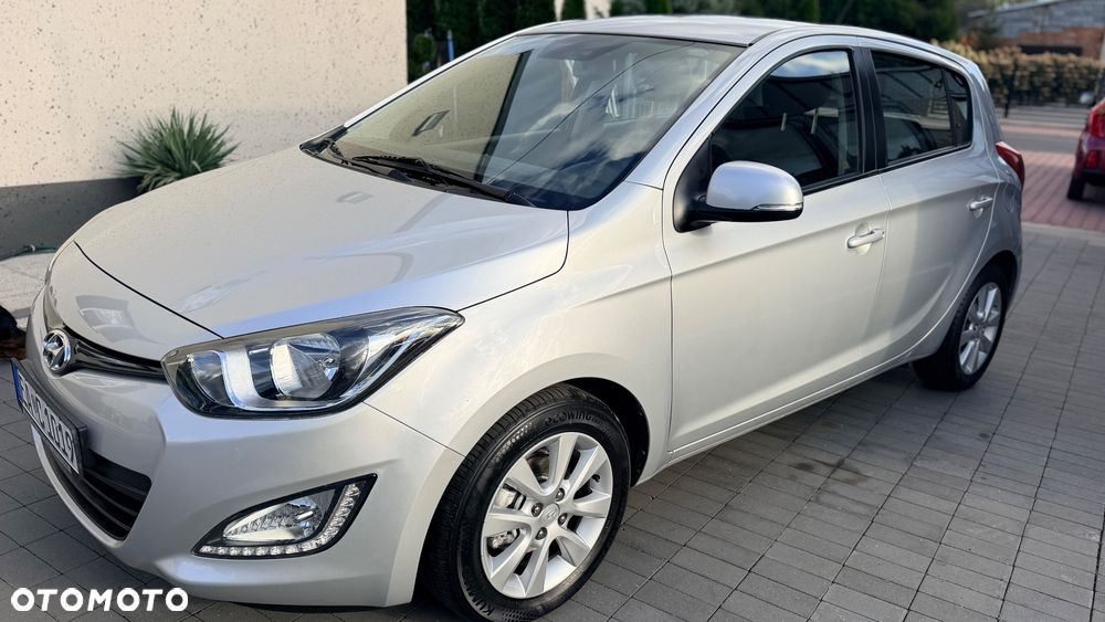 Hyundai i20 1.25 Wersja Jubileuszowa - 19