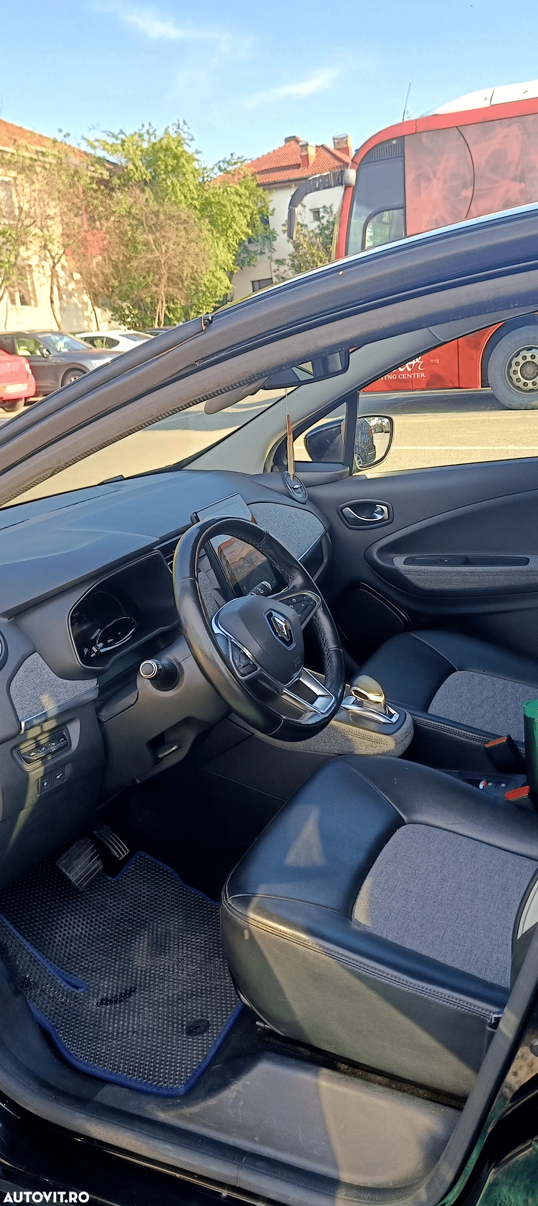 Renault ZOE 50 R135 Iconic - 2