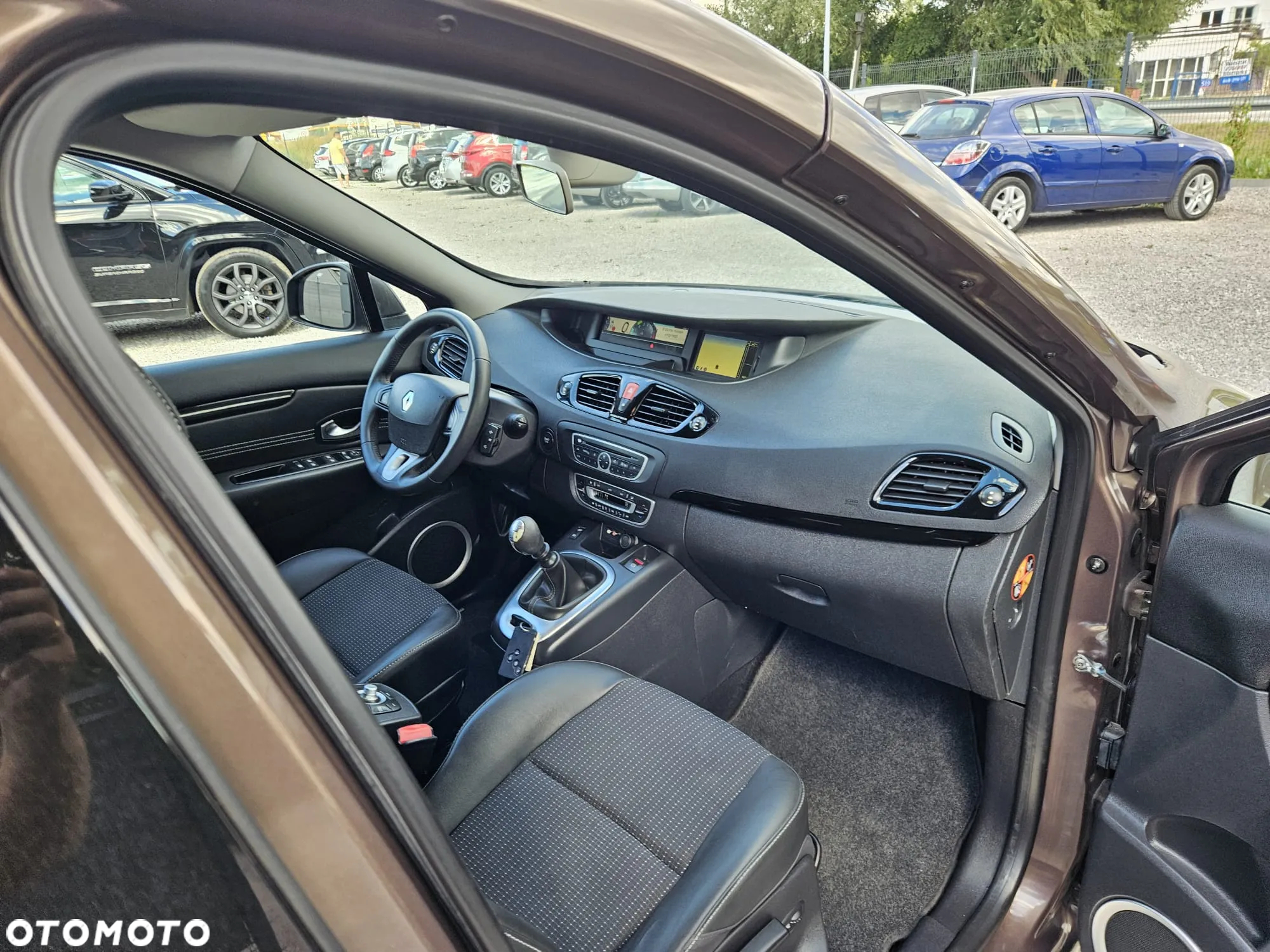 Renault Scenic 1.4 16V TCE Privilege - 23