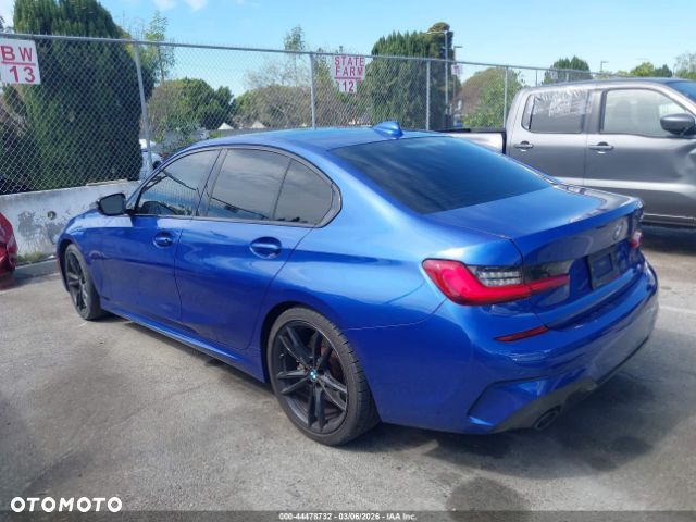 BMW Seria 3 330i Edition M Sport Shadow - 12