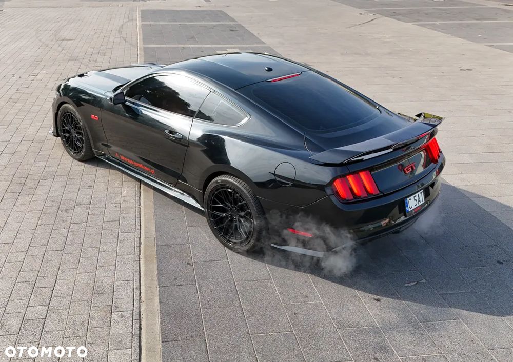 Ford Mustang - 5