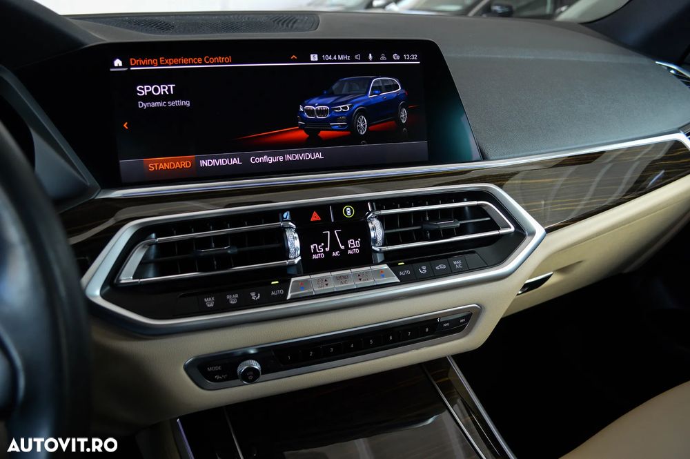 BMW X5 xDrive45e xLine - 23