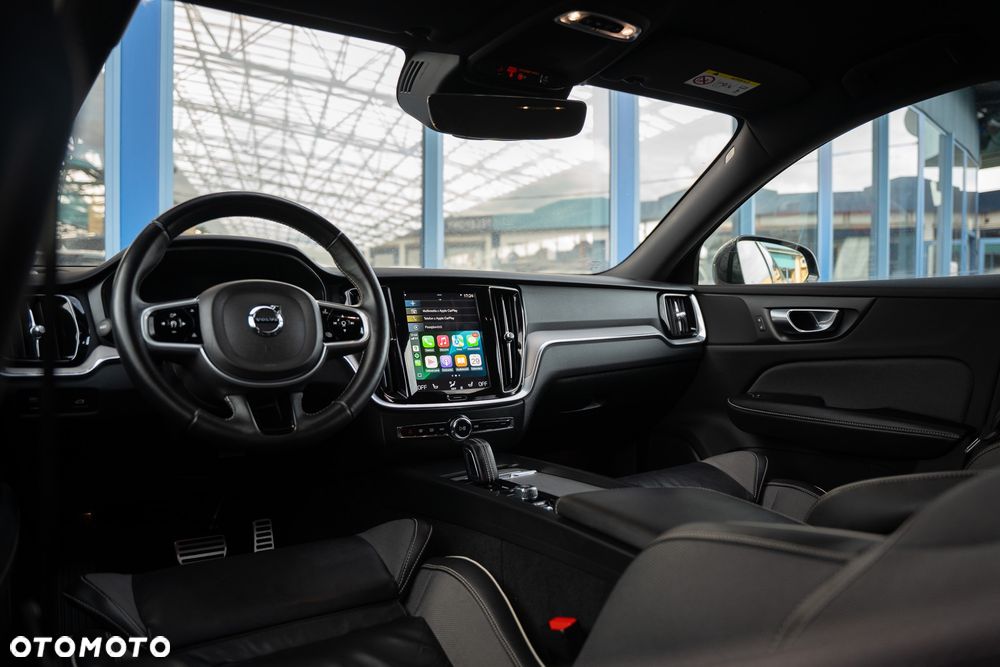 Volvo V60 B4 D Geartronic RDesign - 24