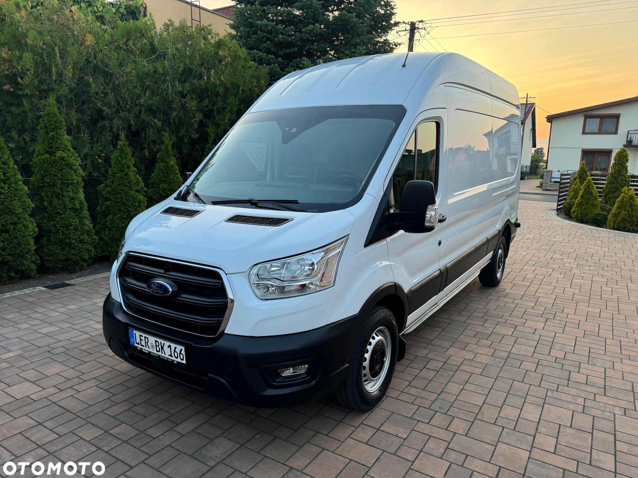 Ford Transit - 1
