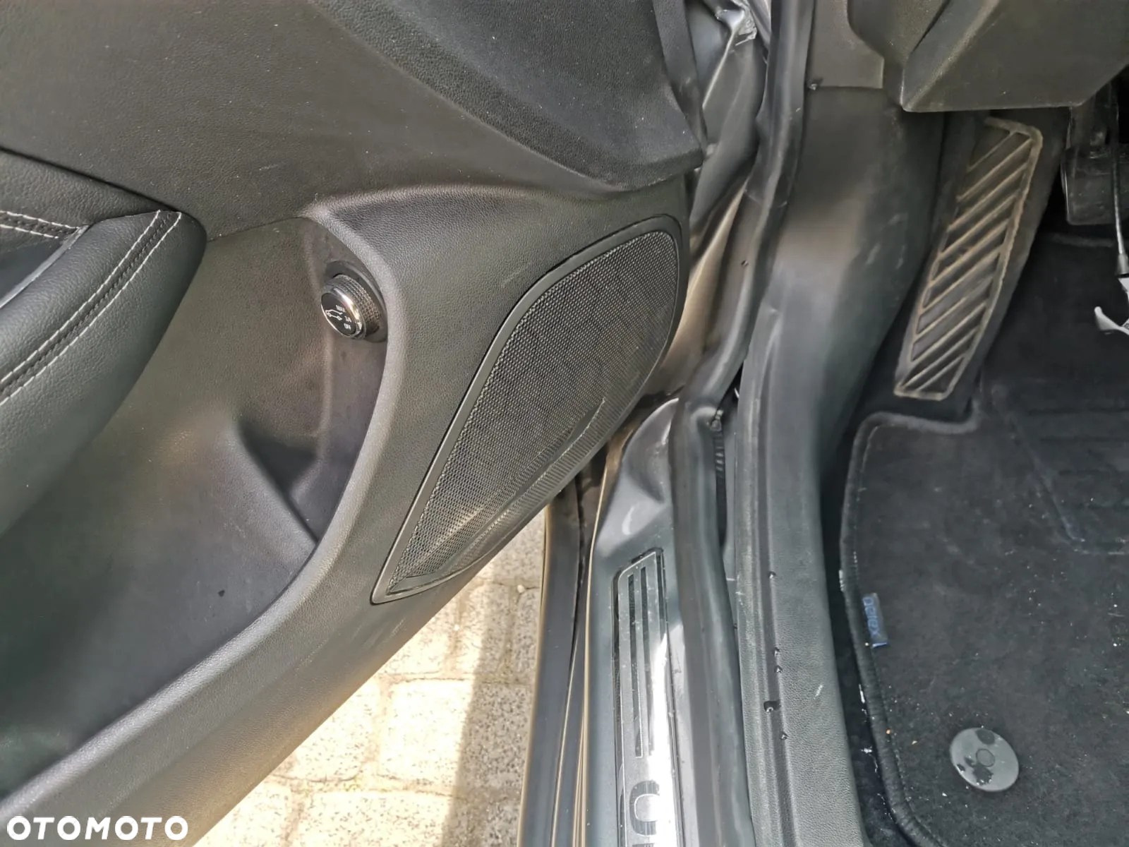 Opel Insignia 2.0 CDTI Cosmo S&S - 19