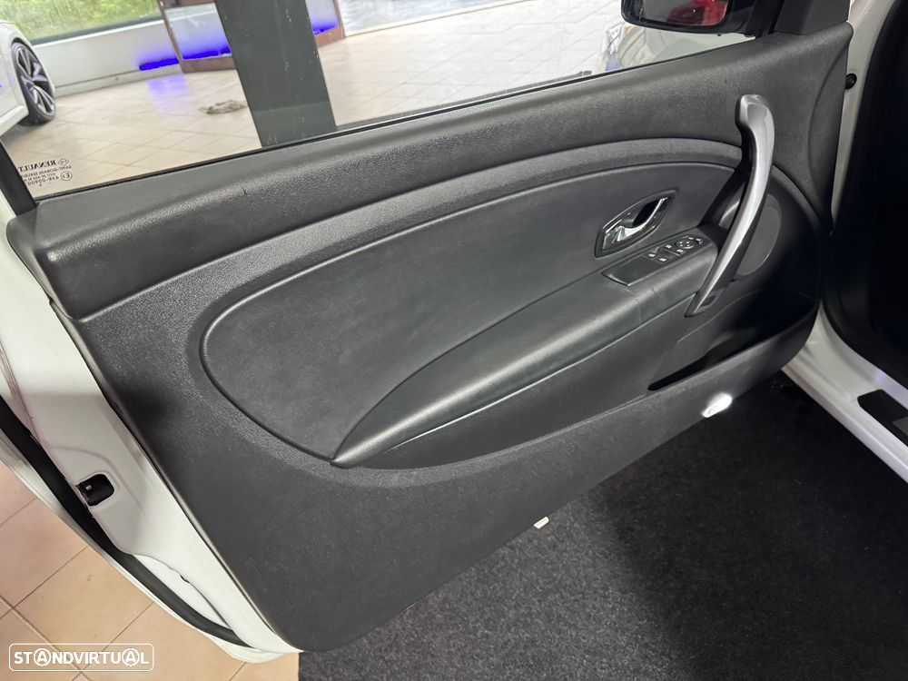 Renault Mégane Coupe 1.5 dCi GT Line SS - 10