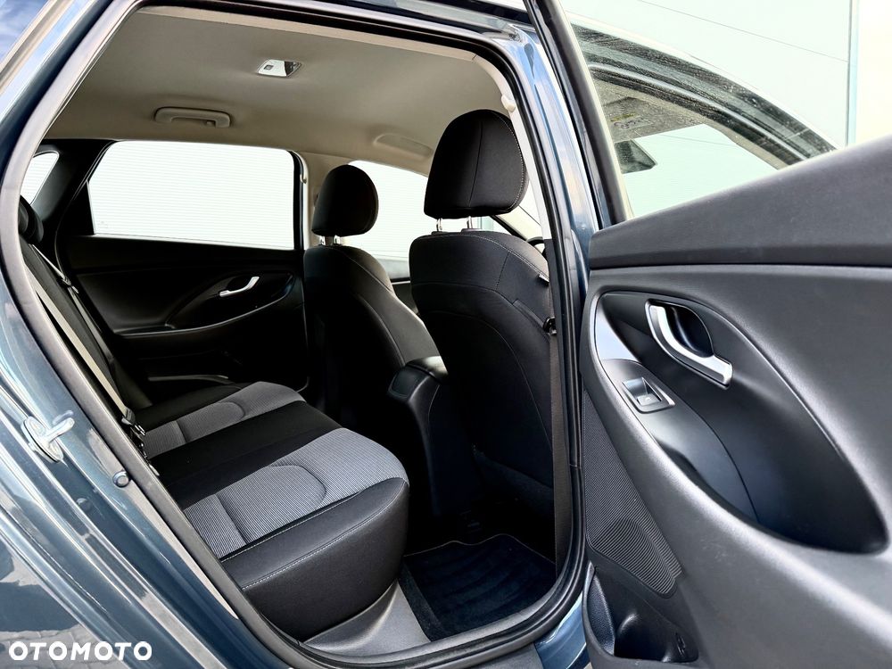 Hyundai i30 1.5 DPI Comfort - 31