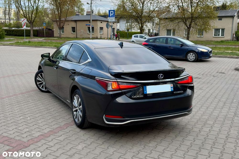 Lexus ES 300h Elegance - 7