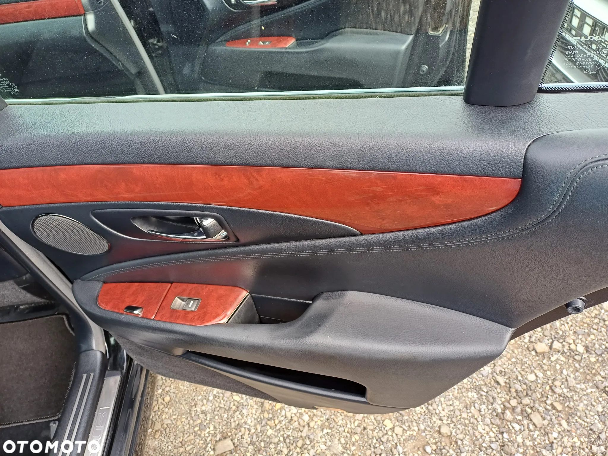 Lexus LS 460 Prestige - 13