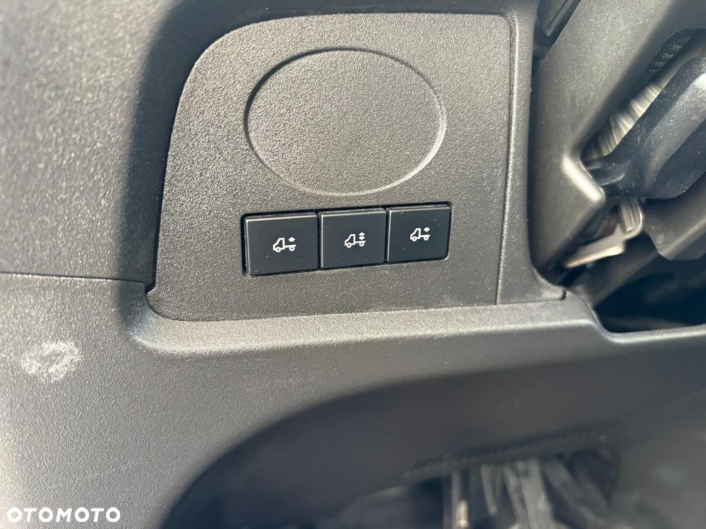 Iveco Daily 35S180, 3.0 180KM, L4H2, HiMatic, Zadbany - 27