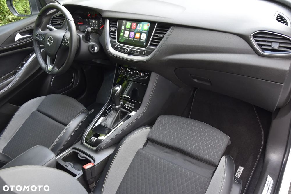 Opel Grandland X 1.2 Start/Stop Automatik 120 Jahre - 25