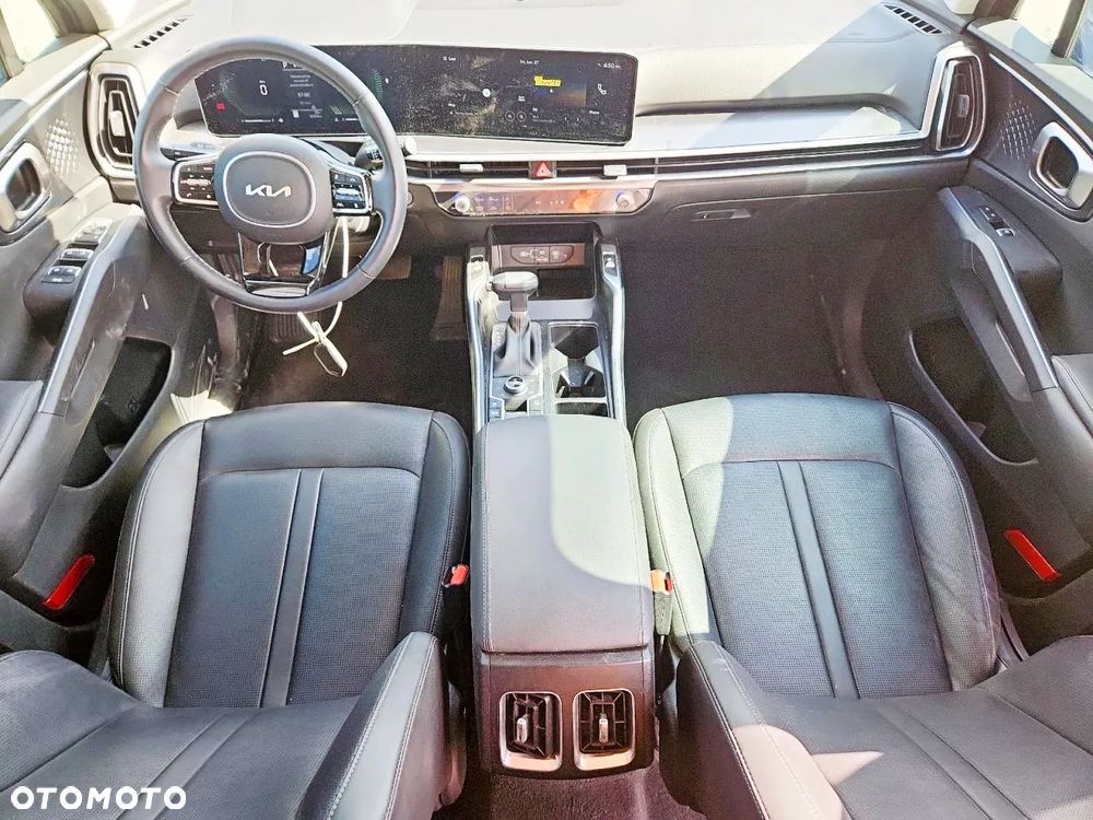 Kia Sorento - 8