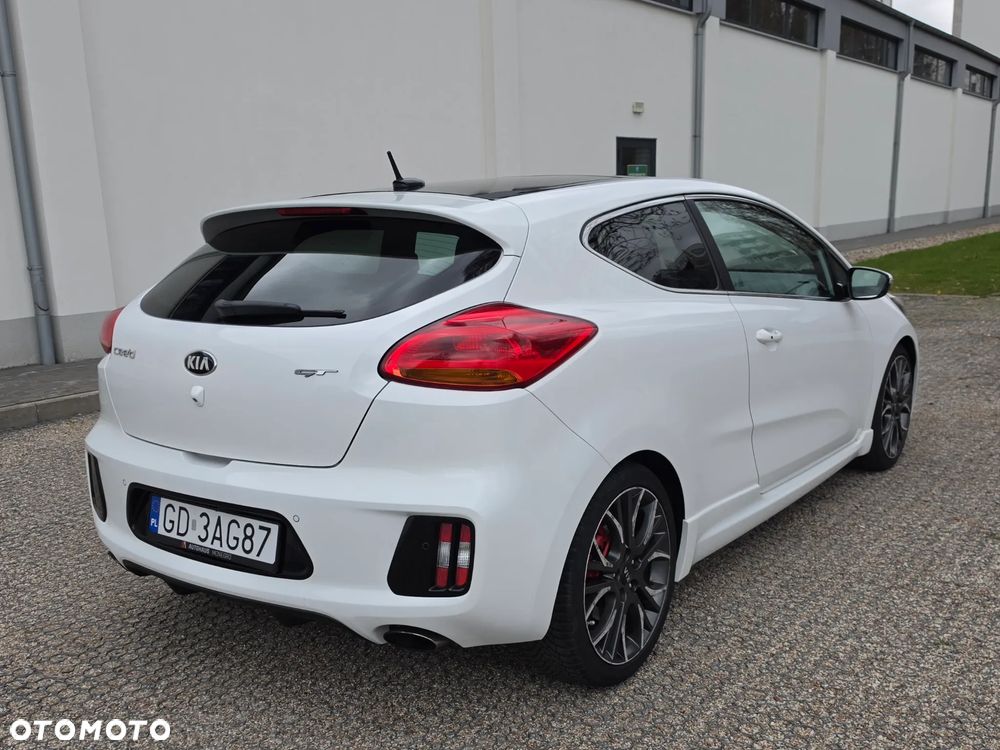 Kia ProCeed - 6