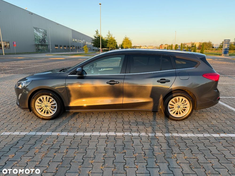 Ford Focus 1.0 EcoBoost Titanium Business - 5