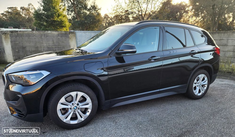BMW X1 xDrive25e Advantage - 10