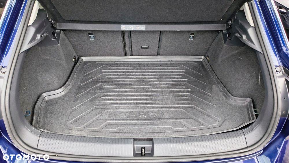 Volkswagen T-Roc - 11