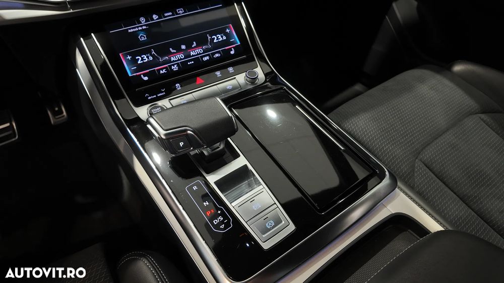 Audi Q7 50 TDI quattro Tiptronic S line - 23