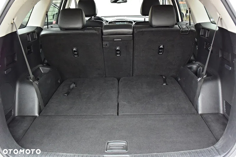 Kia Sorento - 11