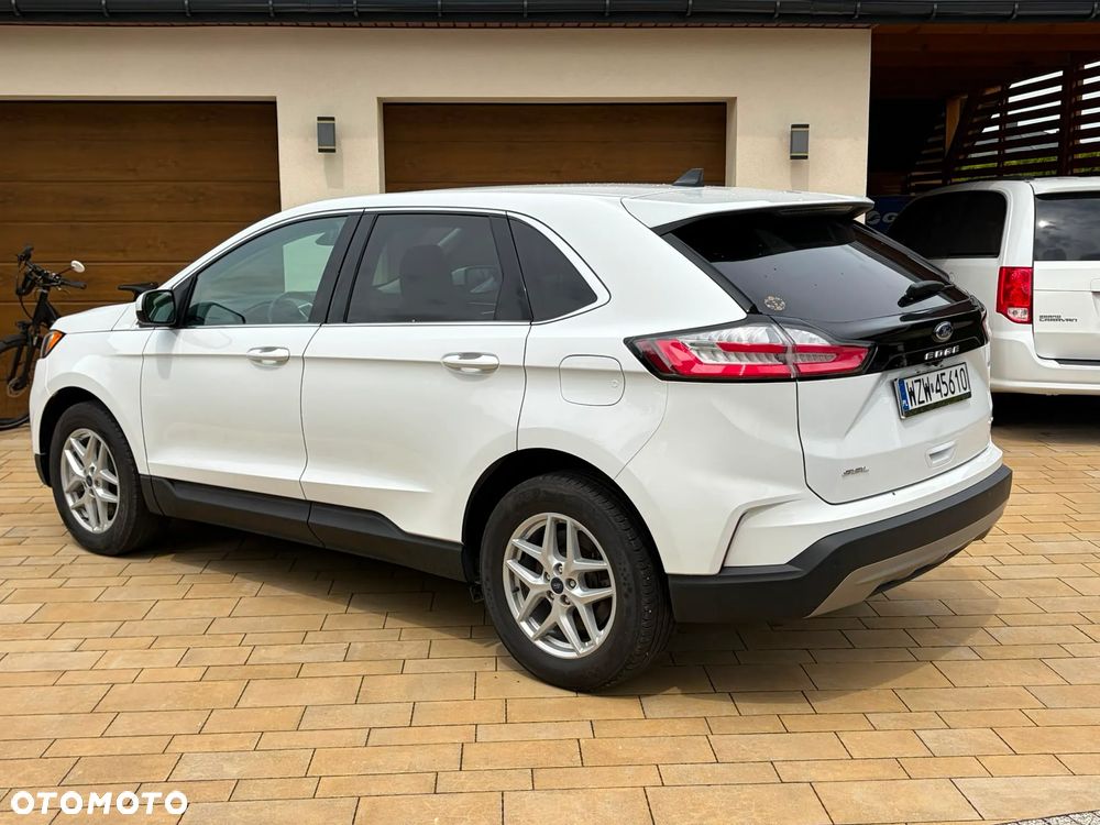 Ford Edge - 3