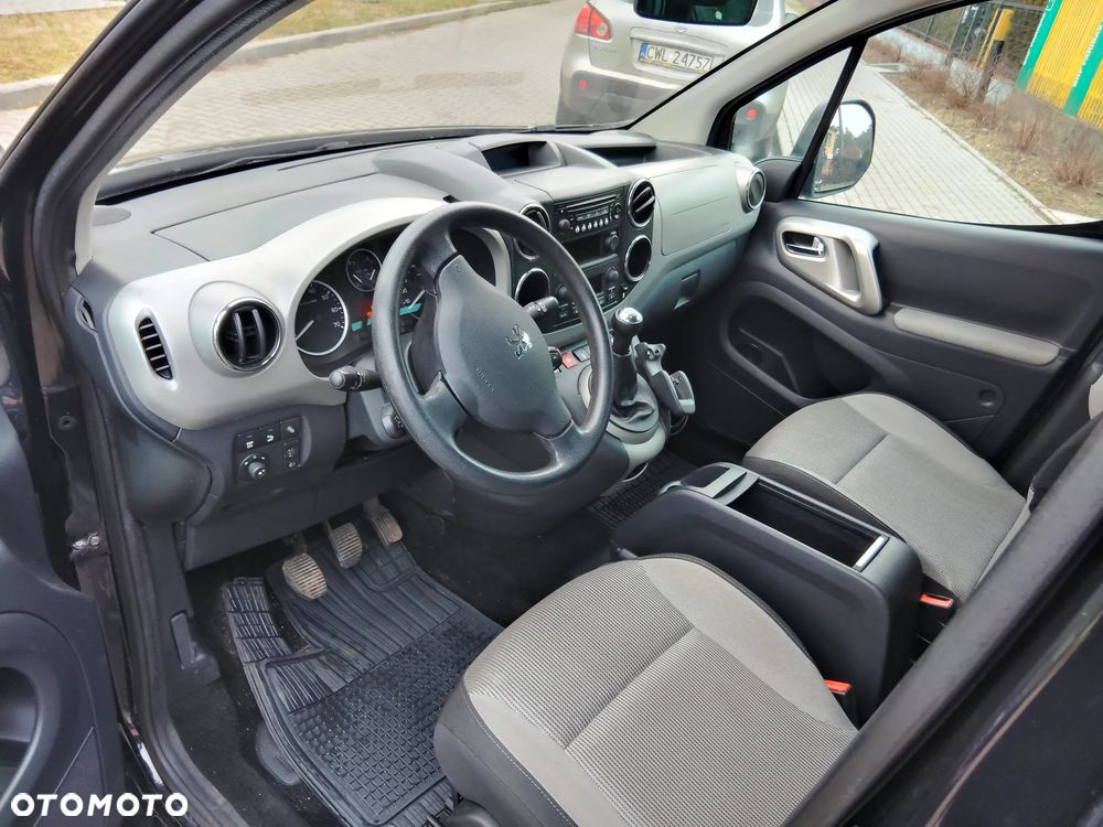 Peugeot Partner 120 VTi Family - 28