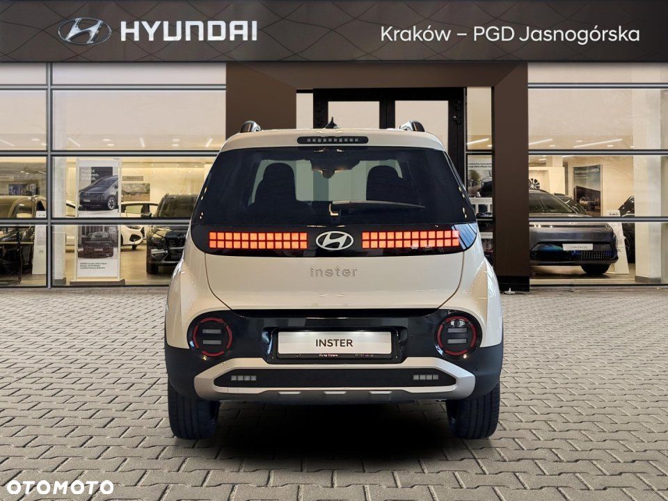 Hyundai Inster - 4