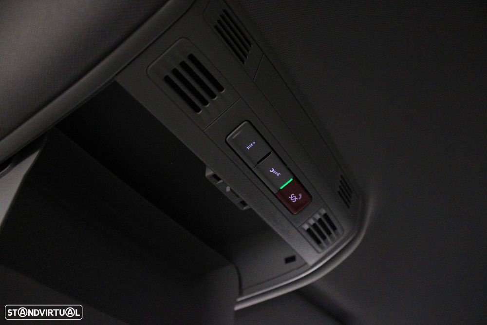 Volkswagen Passat Variant 1.4 TSI GTE Plug-in — fotografia 33